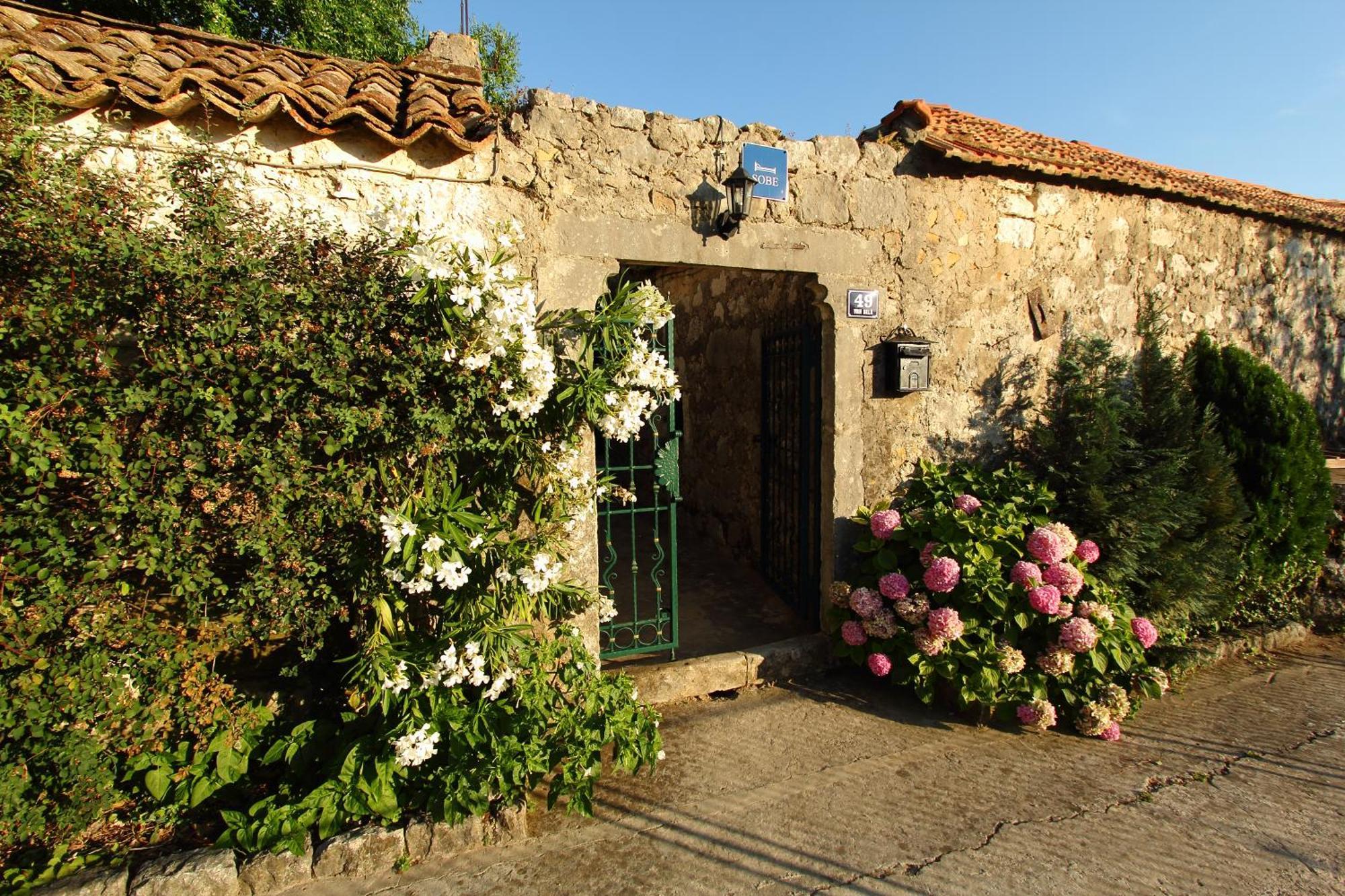 Villa Violic ซาตอน ภายนอก รูปภาพ