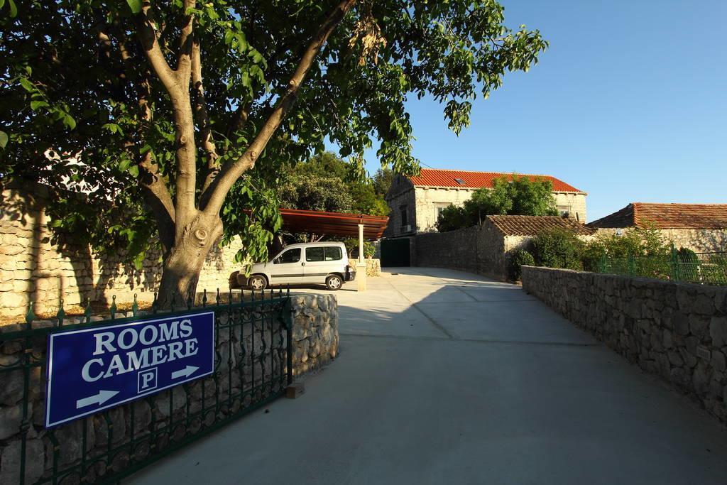 Villa Violic ซาตอน ภายนอก รูปภาพ